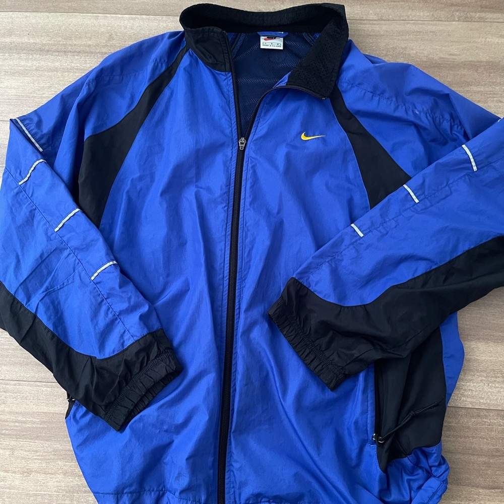Nike Vintage 90s Men's Size Large Blue and Black Fill Zip Windbreaker Jacket